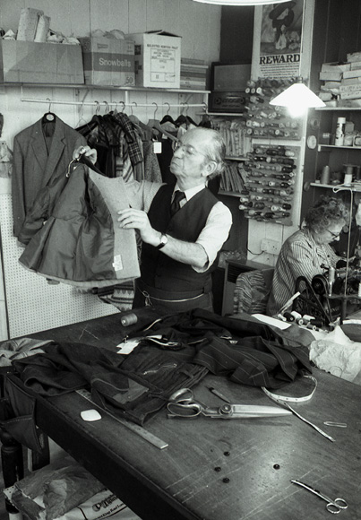 Tailor(c)DmitriKasterine