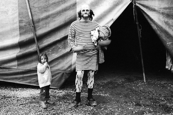 Clown&Child(c)TimMarshall